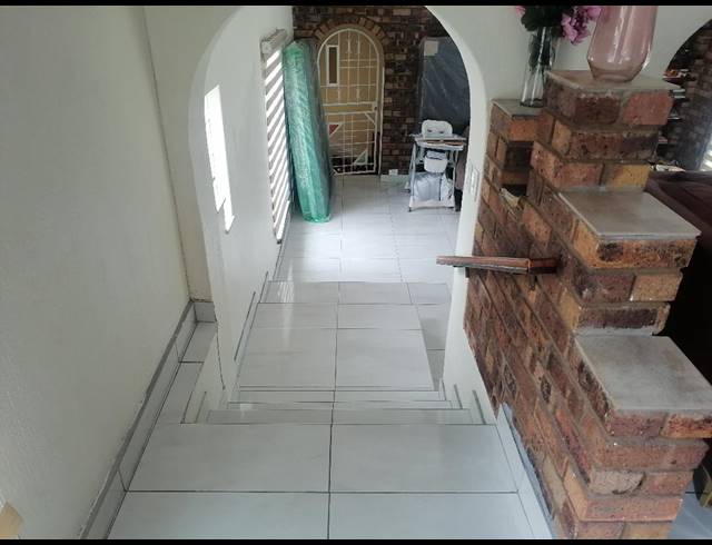 3 bed property to rent in WINCHESTER HILLS